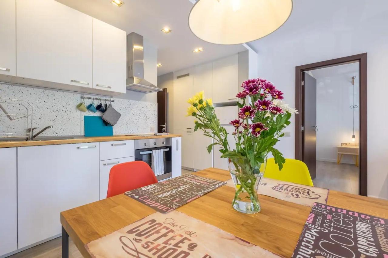 סופיה Quiet & Airy Modern Apt. Top Centre Free Parking מראה חיצוני תמונה