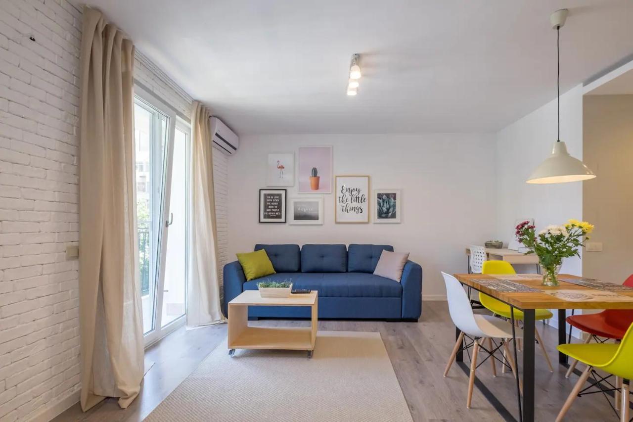סופיה Quiet & Airy Modern Apt. Top Centre Free Parking מראה חיצוני תמונה