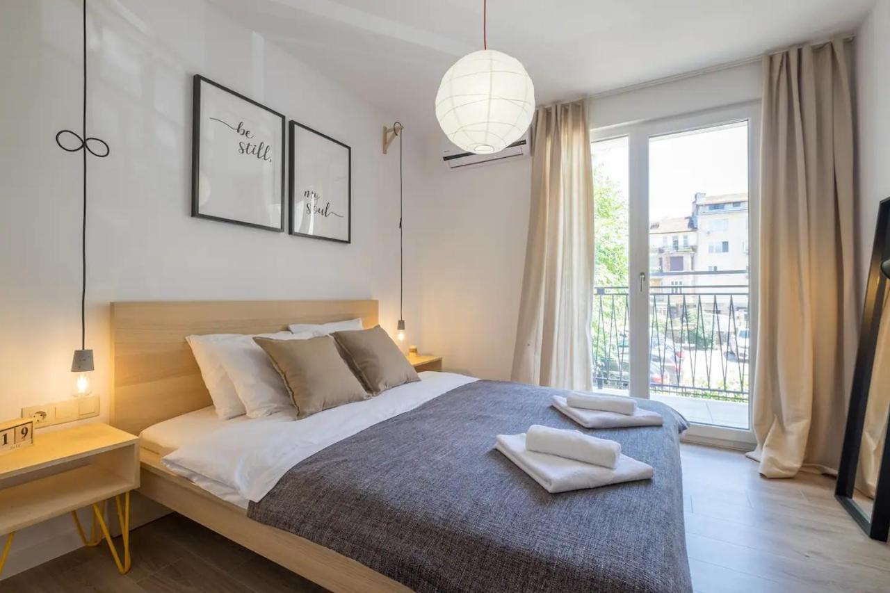 סופיה Quiet & Airy Modern Apt. Top Centre Free Parking מראה חיצוני תמונה