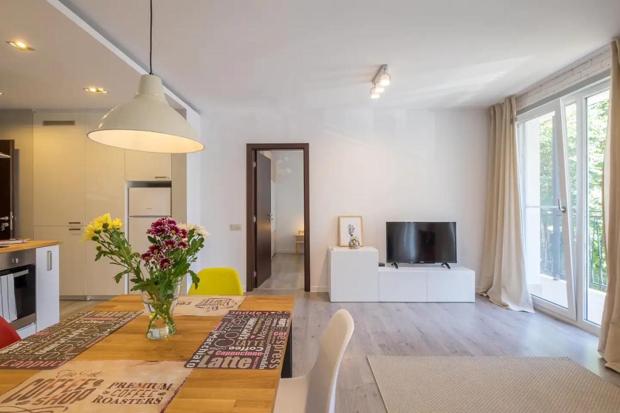 סופיה Quiet & Airy Modern Apt. Top Centre Free Parking מראה חיצוני תמונה