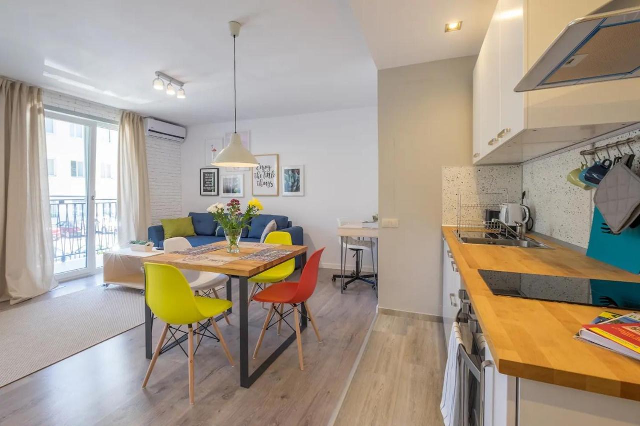 סופיה Quiet & Airy Modern Apt. Top Centre Free Parking מראה חיצוני תמונה
